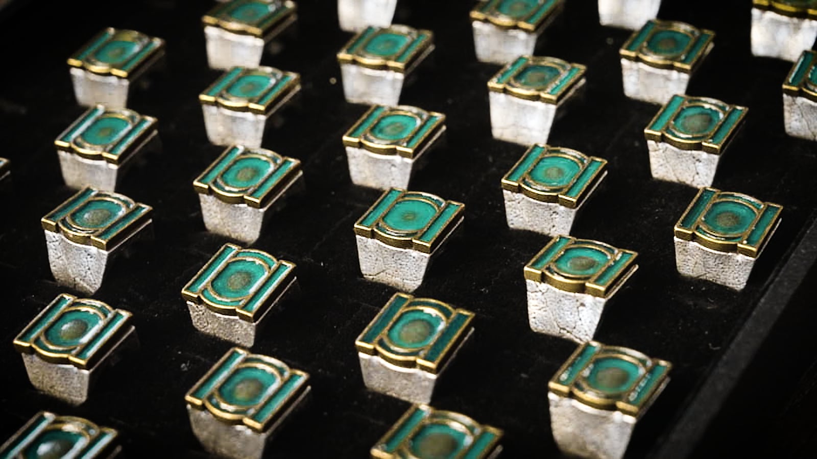 Graded frame from Lanterns Training Headquarters